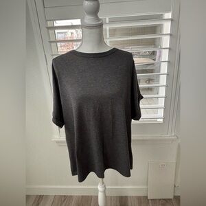 Classic Dark Gray Women's Short Sleeve Tee